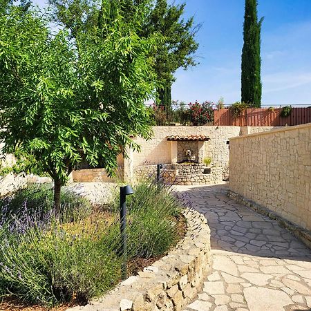 Domaine Ribiera, Hotel 5 Etoiles, Spa & Golf - Forcalquier Niozelles Exterior foto