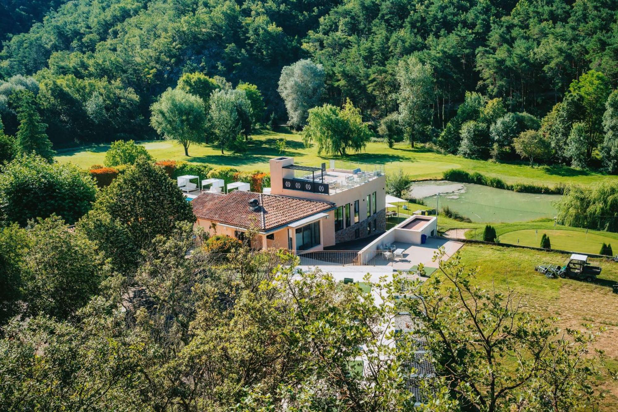 Domaine Ribiera, Hotel 5 Etoiles, Spa & Golf - Forcalquier Niozelles Exterior foto