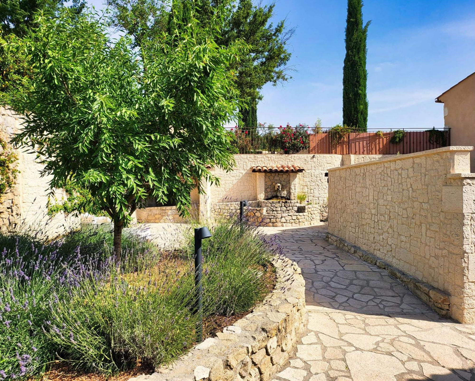 Domaine Ribiera, Hotel 5 Etoiles, Spa & Golf - Forcalquier Niozelles Exterior foto