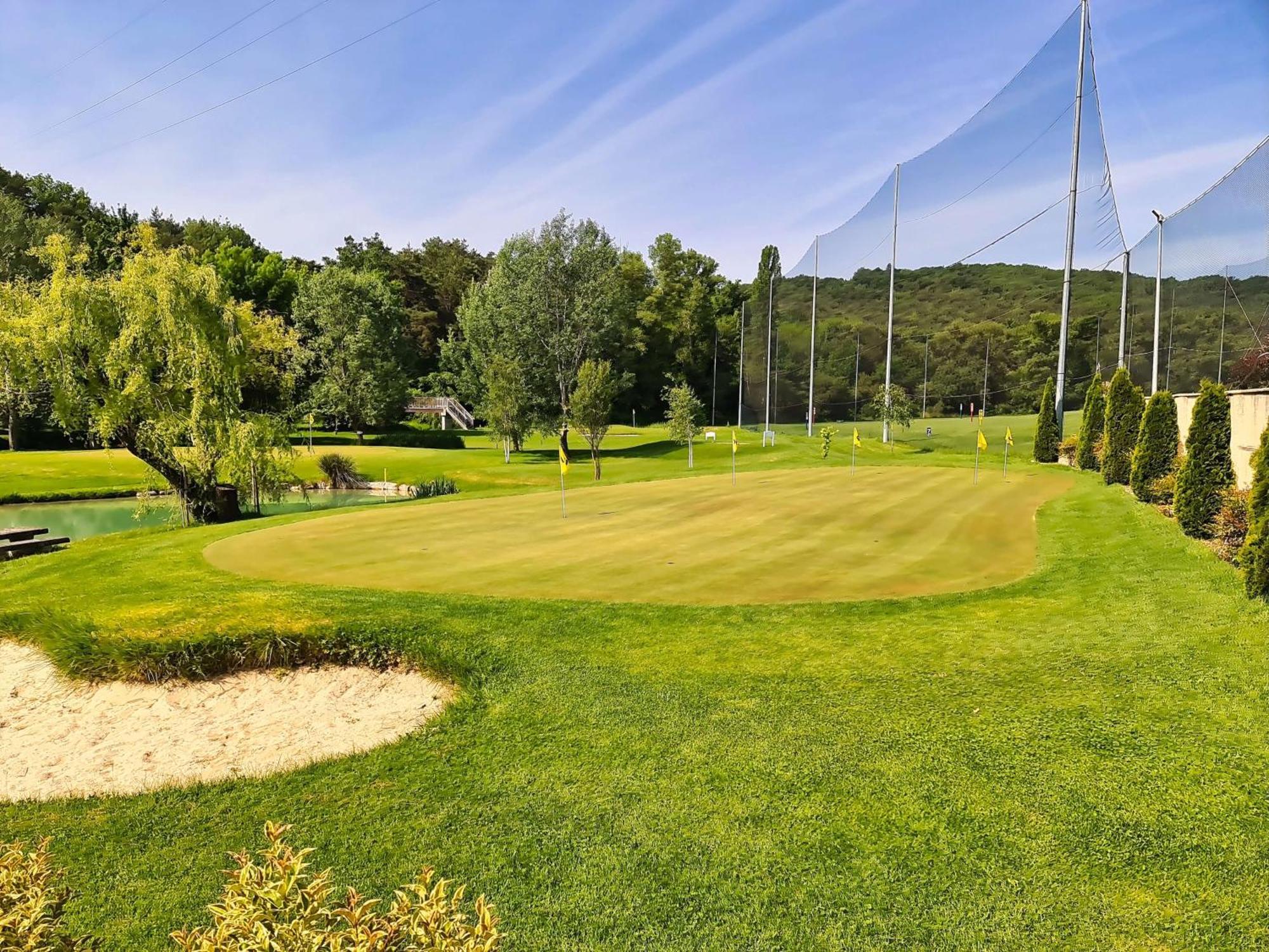 Domaine Ribiera, Hotel 5 Etoiles, Spa & Golf - Forcalquier Niozelles Exterior foto
